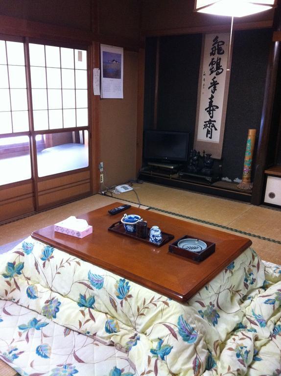 Oyado Banri Hotel Takayama  Bagian luar foto